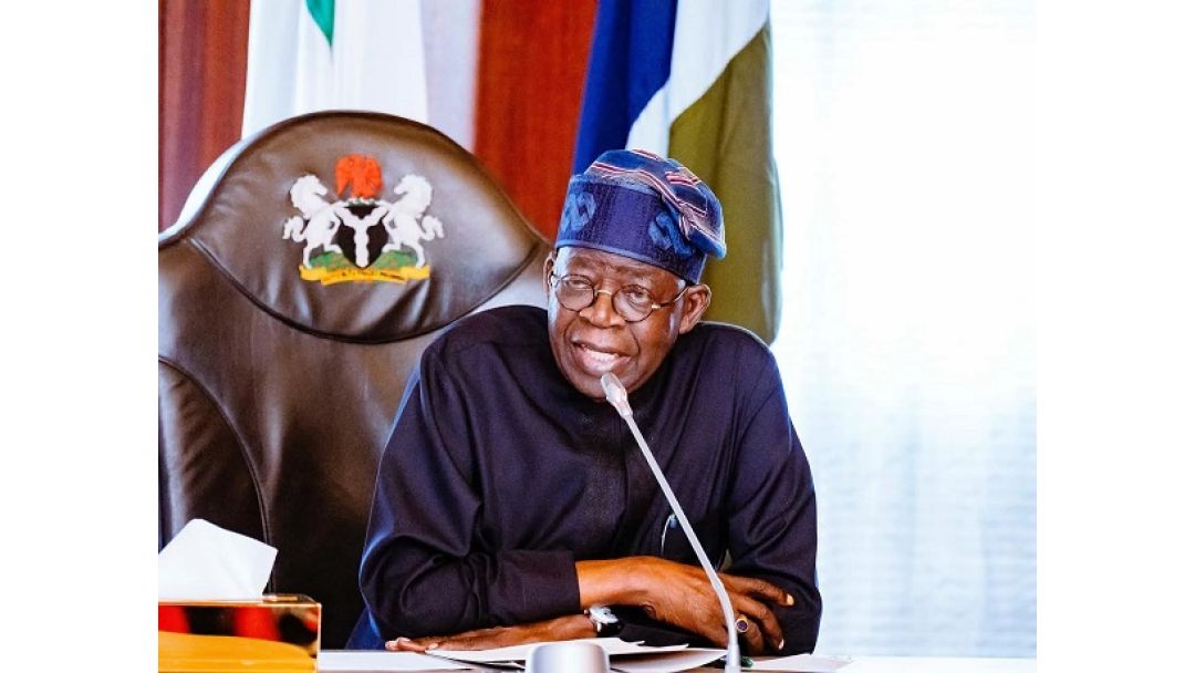 Featured image: Tinubu tún fìdí múlẹ̀ pé ó nífẹ̀ẹ́ láti tún ilé ìwòsàn ṣe.