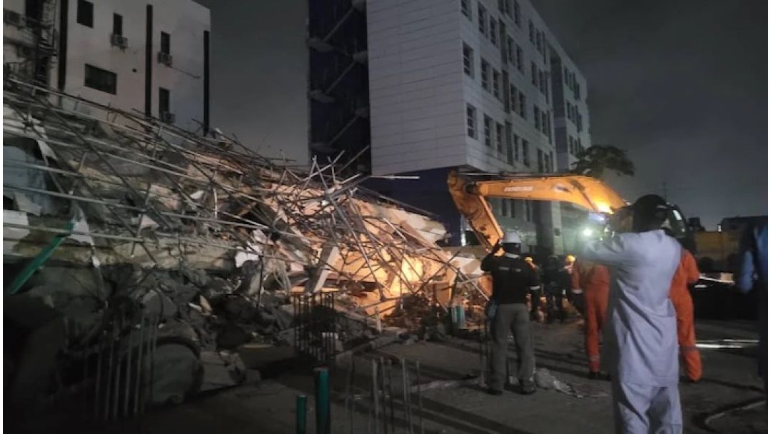 Otu Onye Anwụọla, Ọtụtụ Ndị Ka E Zoputara Mgbe Ụlọ Ọrụ Ọkara Anọ Dara Na Yaba, Lagos