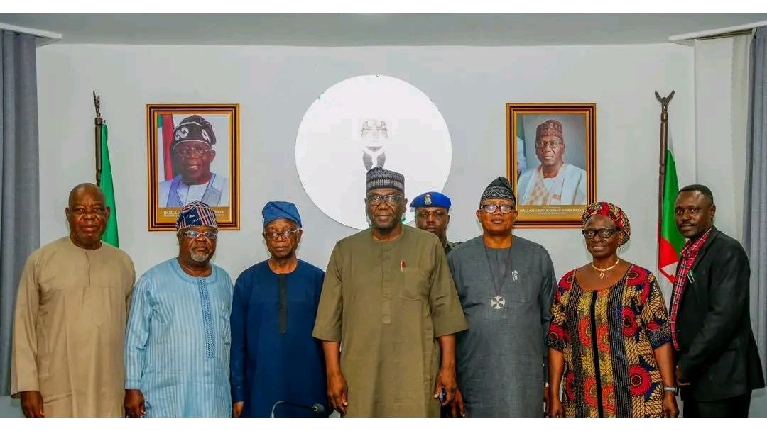 Gómìnà Kwara pàdé CAN, fi ìjẹ́pàdé ológun sí Eruku lẹ́yìn ìkógun ṣọ́ọ̀ṣì