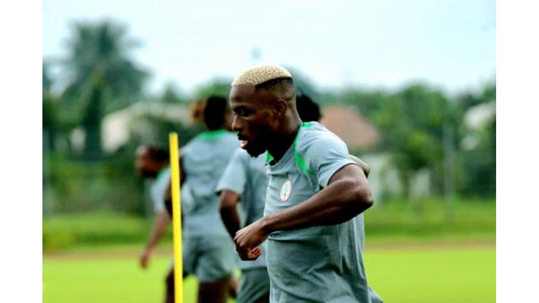 Featured image: 2026 Idije Agbaye FIFA: Super Eagles Ti Fojusi Amavubi Kó tó dé Ìjàpáde Pẹ̀lú Bafana